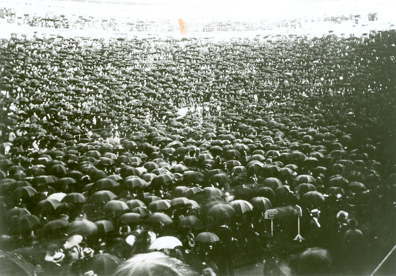 Caruso-en-el-Toreo-de-la-Condesa-b.jpg