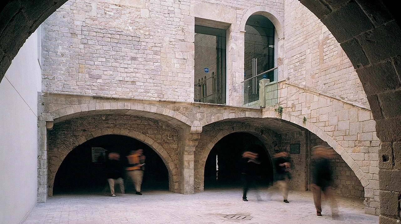 Museo-Picasso-Barcelona-b.jpg