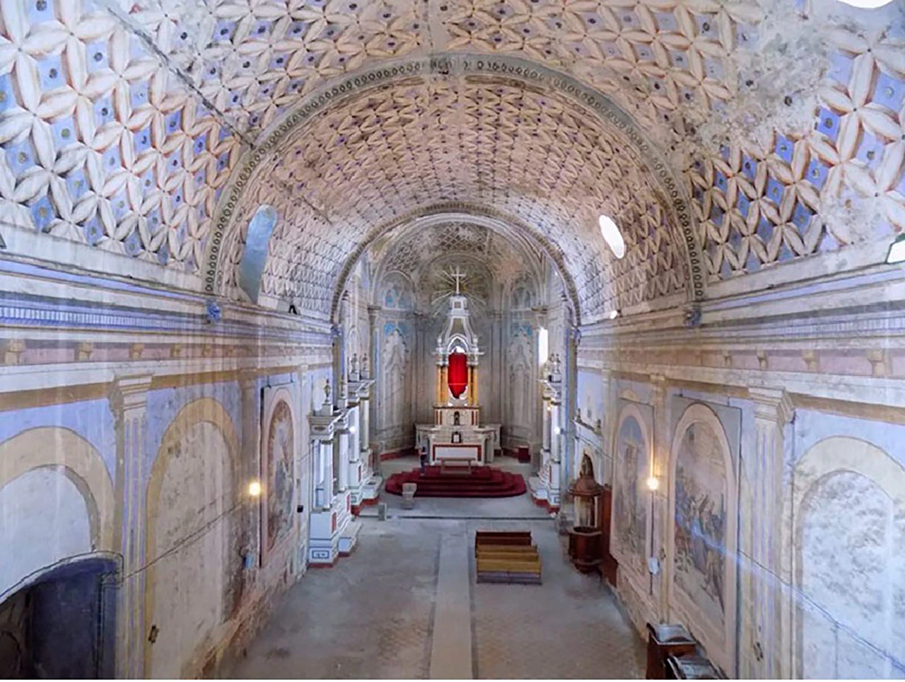 nave-b.jpg