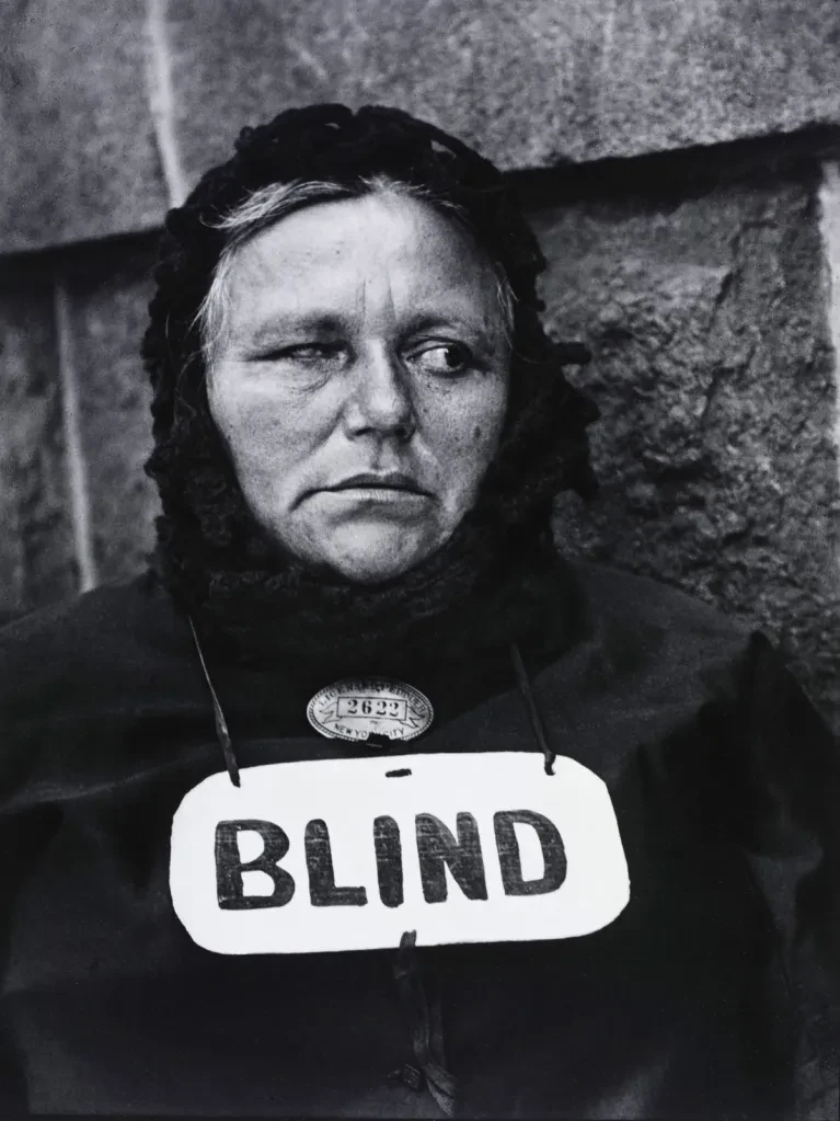 blind_woman_new_york_1916_by_paul_strand-web