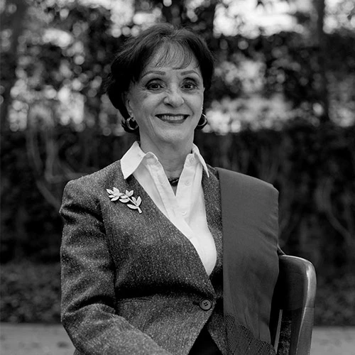 Angeles-Gonzalez-Gamio-b.jpg