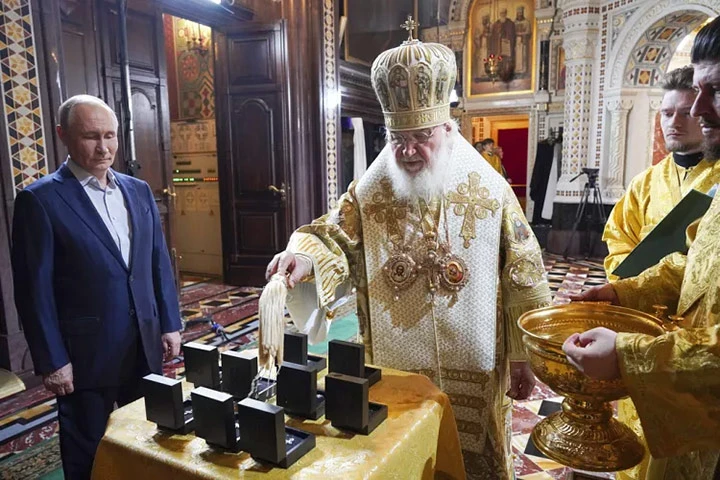 Putin-Cirilo-fotoSergeyVlasov-b